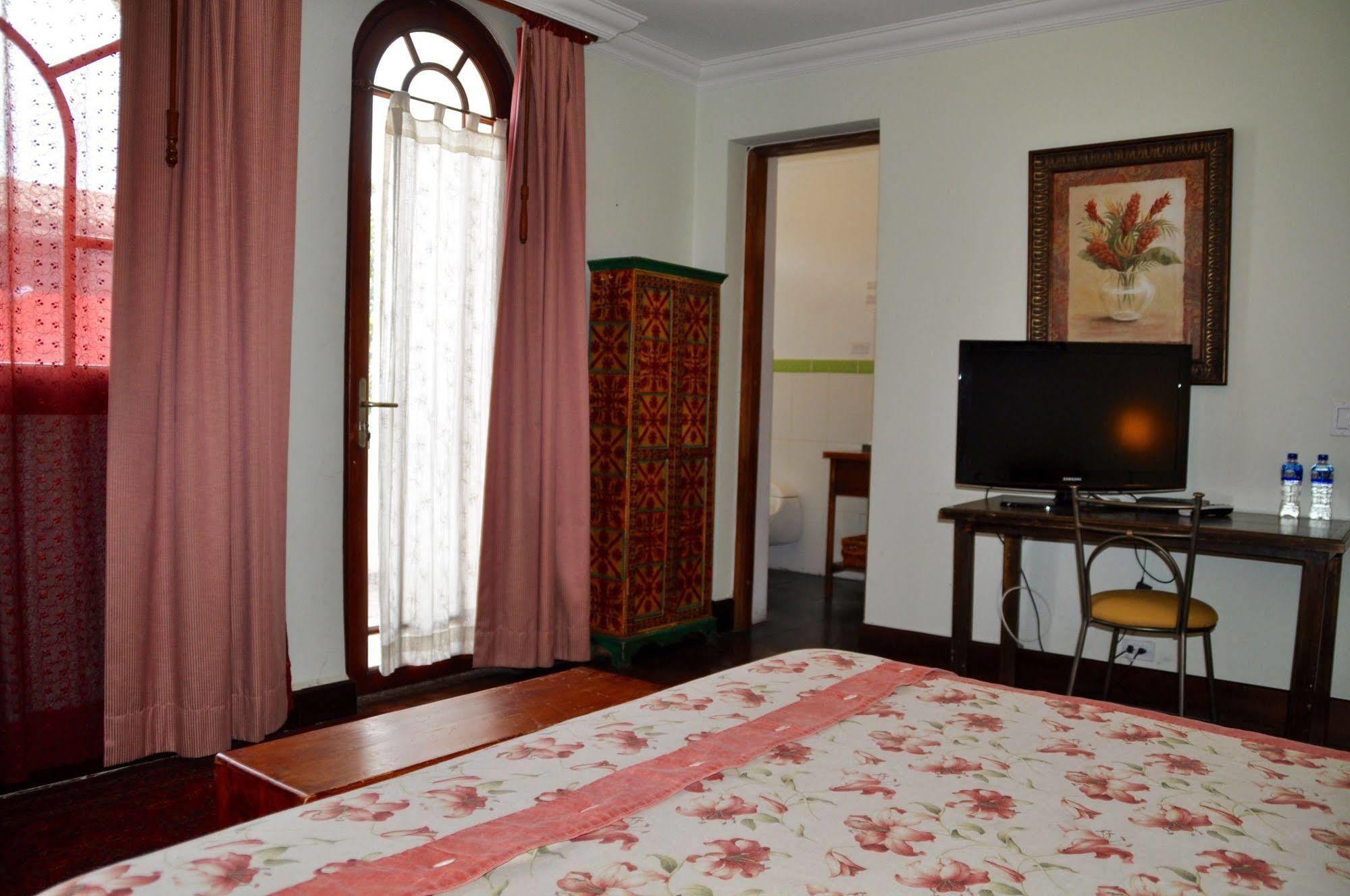 Boutique Hotel Casa Foch Quito Dış mekan fotoğraf