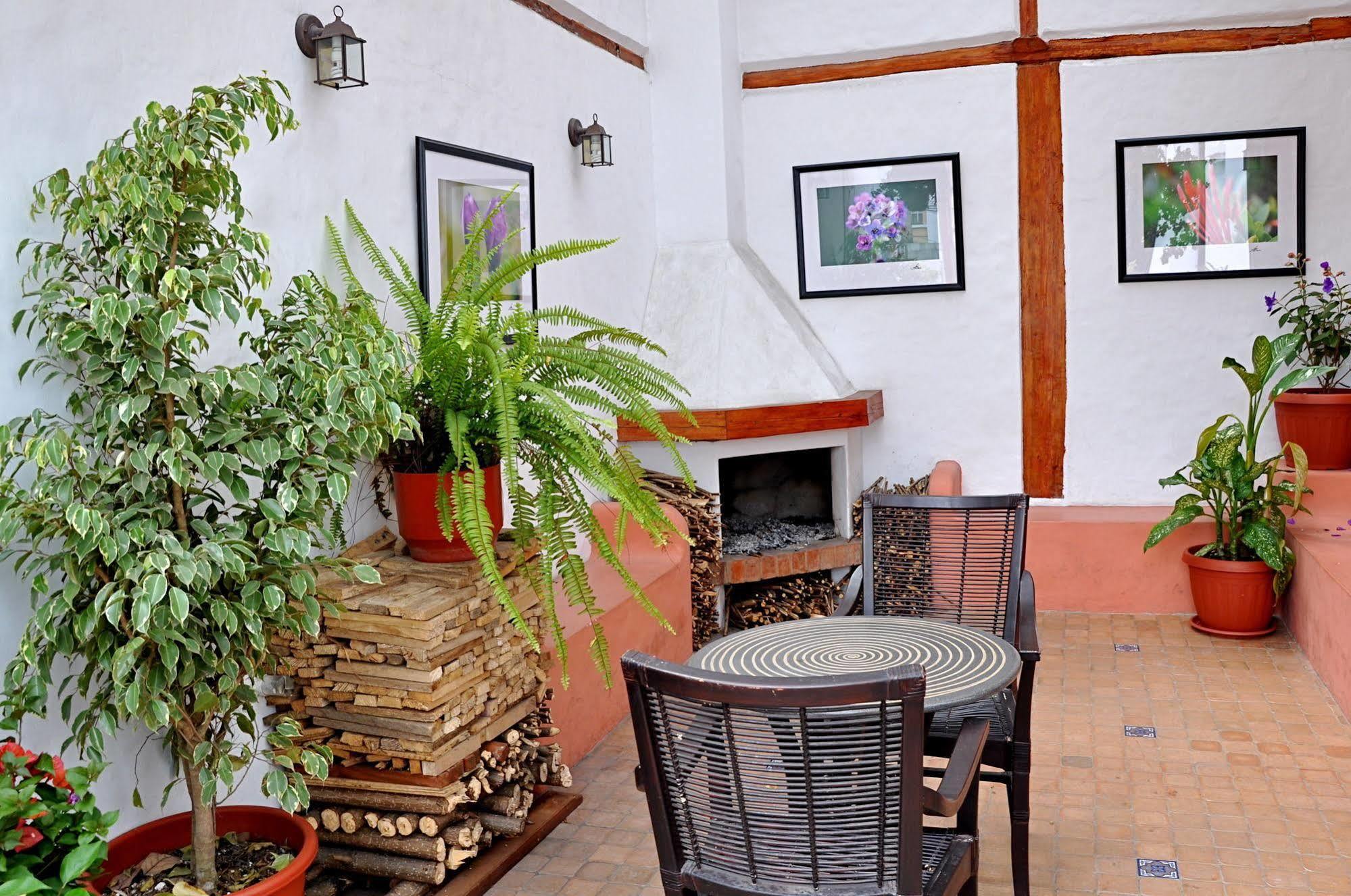 Boutique Hotel Casa Foch Quito Dış mekan fotoğraf