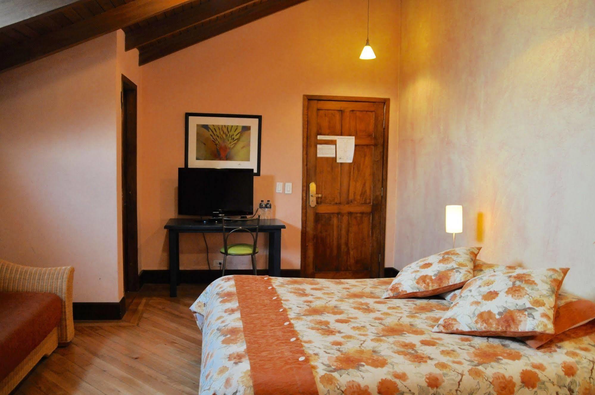 Boutique Hotel Casa Foch Quito Dış mekan fotoğraf